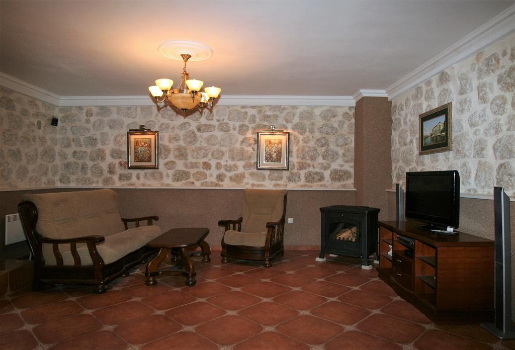Holiday Home Ametist Котор Экстерьер фото